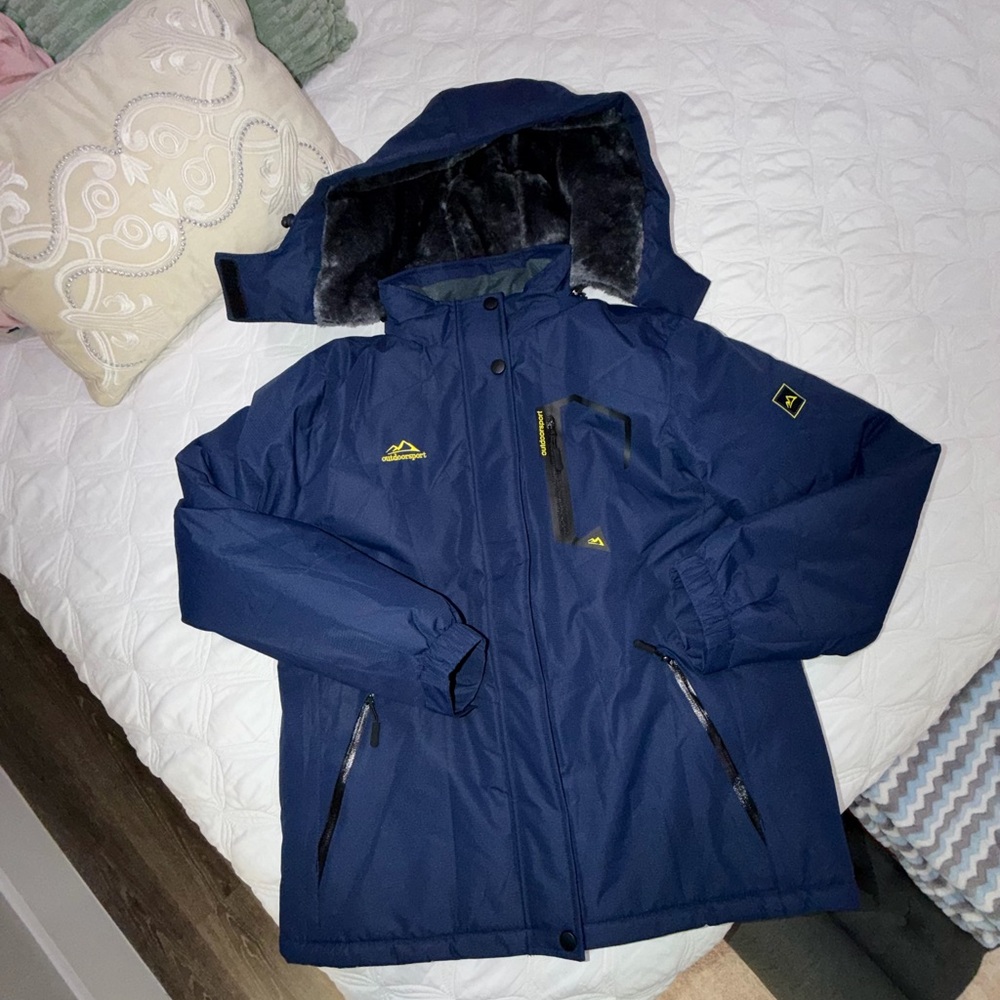 Women’s winter coat size L